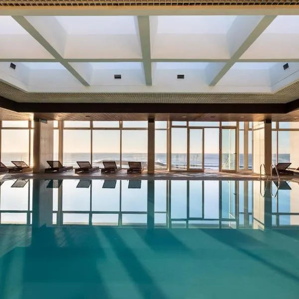 Exe Praia Golfe, hotel v destinaci Espinho