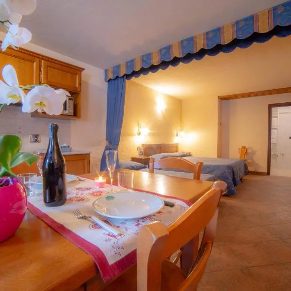 Family Apartments Le Chalet, hotel u gradu Tornjon