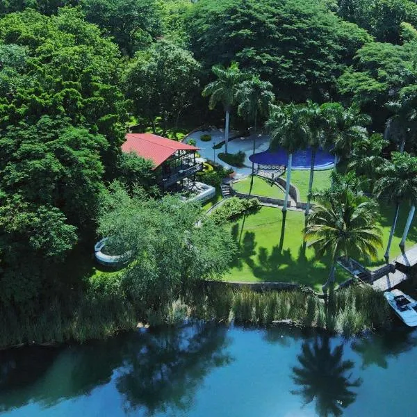 Santa María Resort、サンタ・マリア・デル・オロのホテル