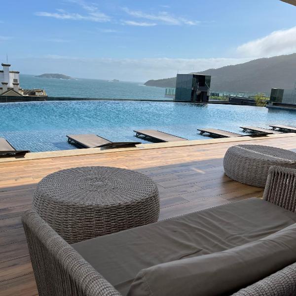 Apartamento fantástico, piscina vista mar