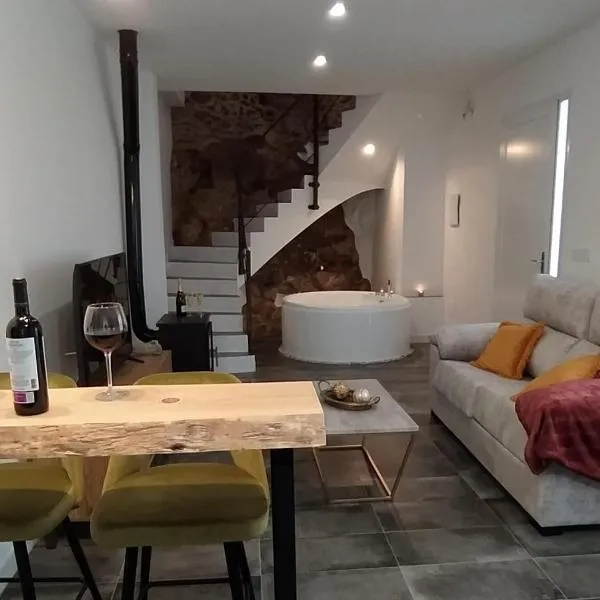 Loft Casa del Agua Ubrique, hótel í Ubrique