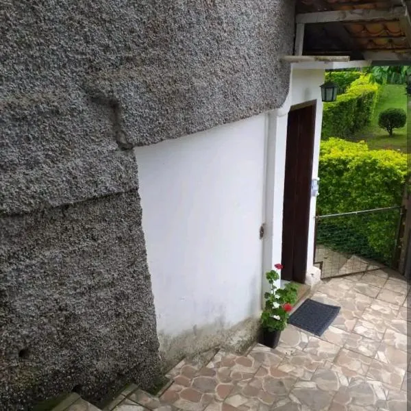 Quitinete 2 - Melhor custo x benefício, hotel v destinaci Ouro Preto