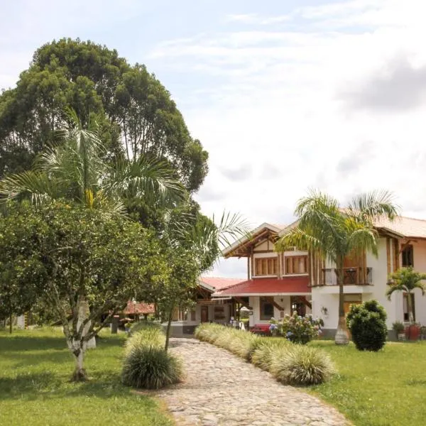 Finca Hotel Santana，蒙特內格羅的飯店