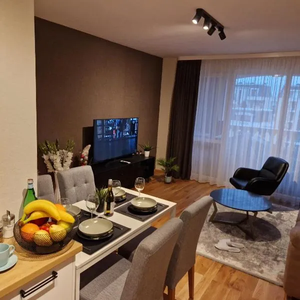 Апартамент RESORT SENSATION 1, khách sạn ở St. St. Constantine and Helena
