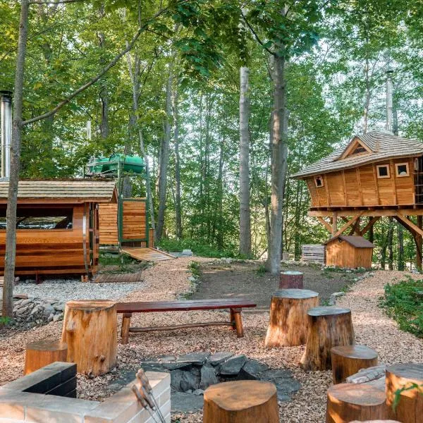 Treehous Sněžník s wellness、ドルニー・モラヴァのホテル