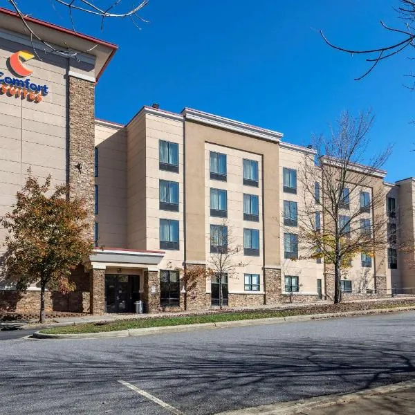 Comfort Suites Lake Norman - Huntersville โรงแรมในฮันเตอร์สวิลล์