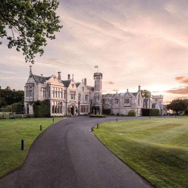 SCHLOSS Roxburghe, part of Destination by Hyatt, hotel v destinaci Kelso