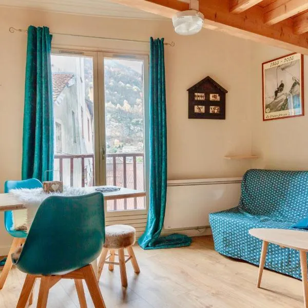 ∞ Hyper centre ∞ La marmotte ∞ petit T2 ∞ entrée24h/24 ∞ près ski/cure ≈AX-LES-THERMES≈ wifi ∞, hotel v destinácii Ax-les-Thermes