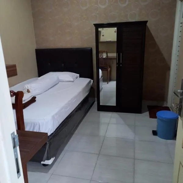 GRIYA BUNDA, hotel di Lumajang
