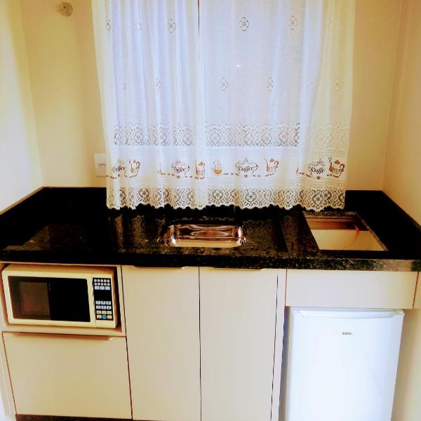 Praia do Rosa loft com cozinha - Foto 5
