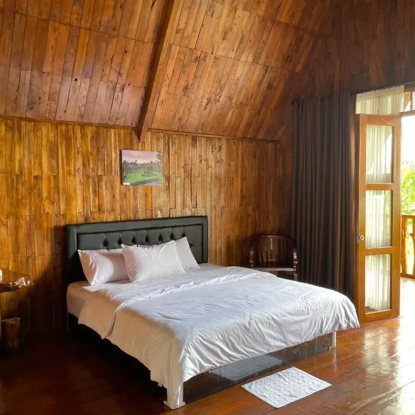 Vila Glamping Lembah Kelud Kediri, ξενοδοχείο σε Blitar