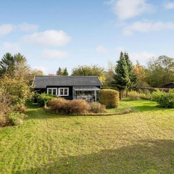 Awesome Home In Mern With Wifi, hotell i Mern
