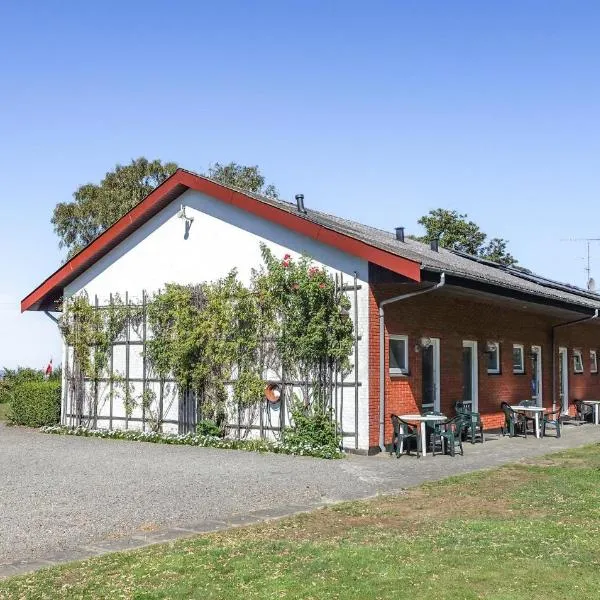 Nice Apartment In Allinge With Wifi, hotel in Allinge