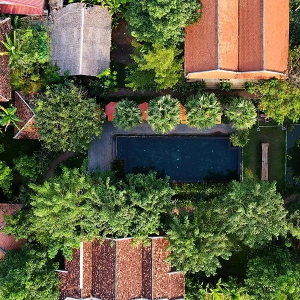 Dontrei Villa Angkor, Hotel in Siem Reap