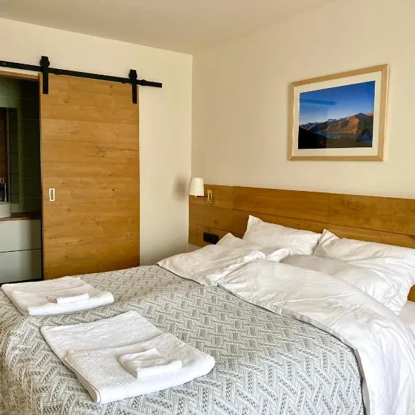 Dharma City, hotel v destinaci Florennes