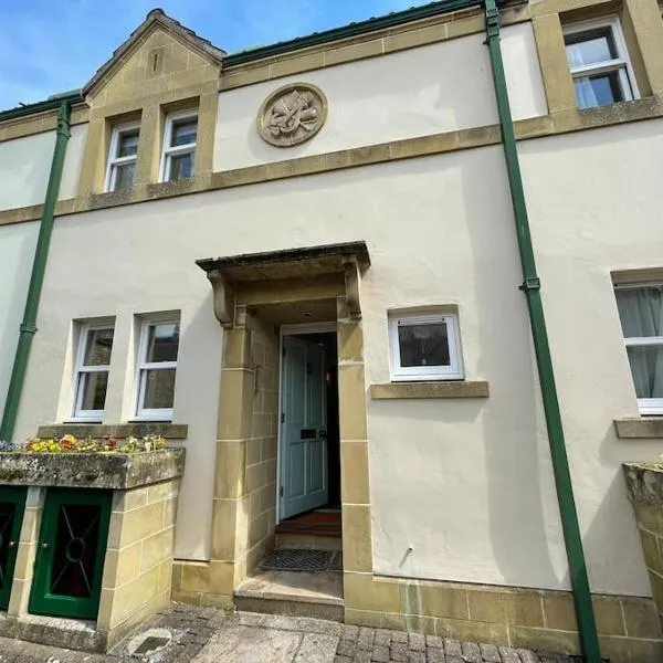 Circus Mews Townhouse:2 Beds:2 En-suite Baths:Parking:City Centre:Quiet Area, hotel v destinaci Bath