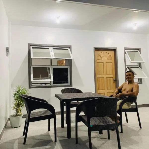 Romblon Transient House, hotel v destinaci Romblon