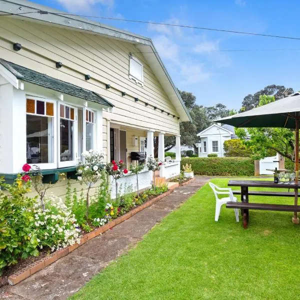 Whare Nui on Rennie - Thames Holiday Home, hotel v destinaci Thames