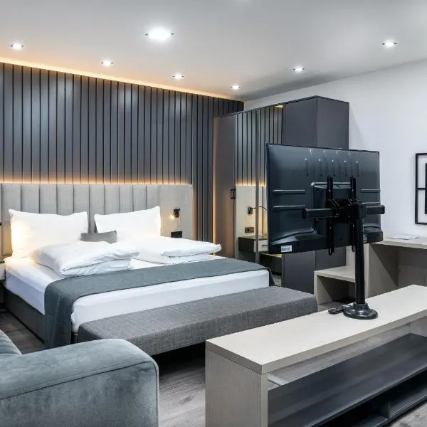 PARKHOTEL BRAUNAU - 24 Stunden Self Check-IN, hotel a Braunau am Inn