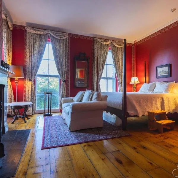 Cromwell Manor Inn, hotel in Cornwall-on-Hudson