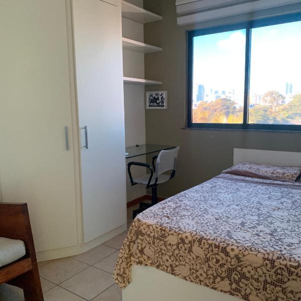 Apartamento no Rio Vermelho - Bairro Boêmio de Salvador - Foto 2