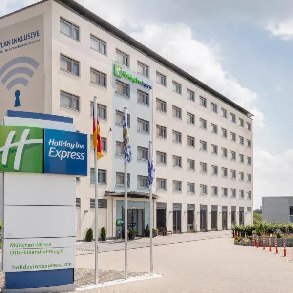 Holiday Inn Express München Messe by IHG, hotel v destinaci Feldkirchen in Kärnten