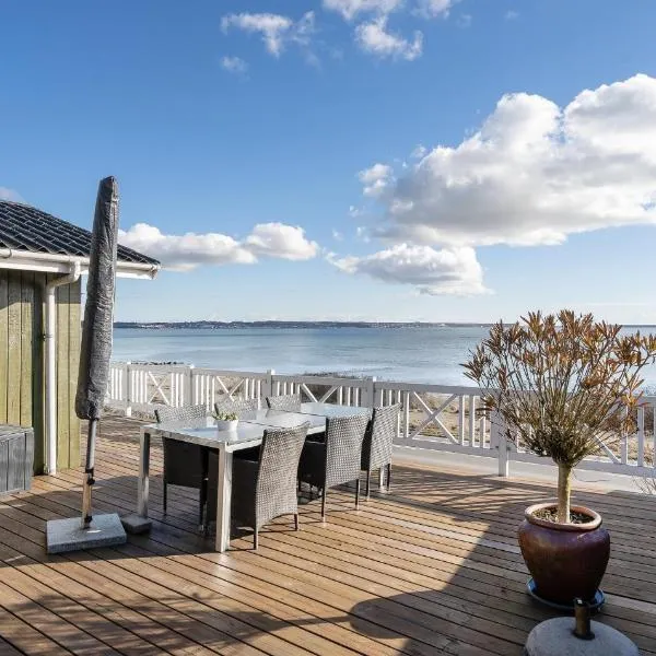 2 Bedroom Gorgeous Home In Ebeltoft, hotelli kohteessa Ebeltoft