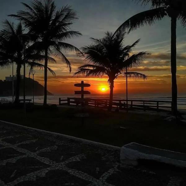 Pousada Guarujá, suítes Praia do tombo - Foto 5