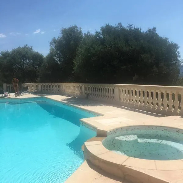 Les Lucioles, hotel v destinácii Vidauban