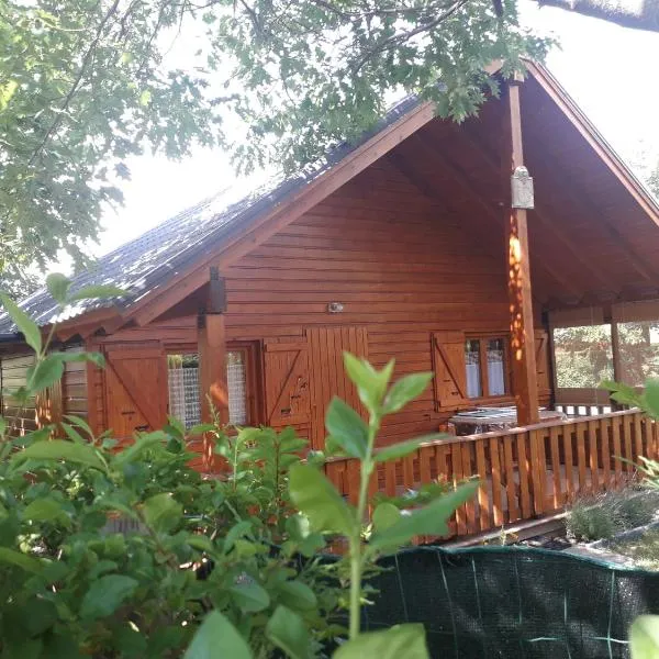 PRL Le Védrignans, hotel v destinaci Saillagouse