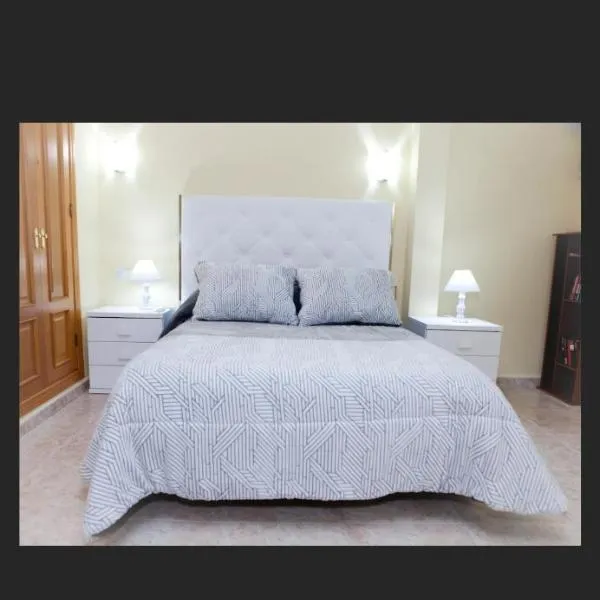 Apartamento La Relojera 1, ξενοδοχείο σε Jarandilla de la Vera