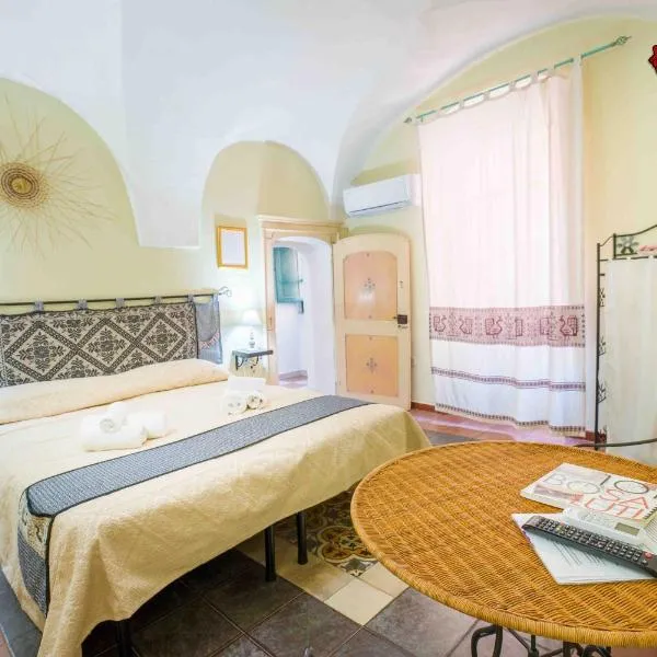 Romeo & Giulietta rooms、ボーザのホテル