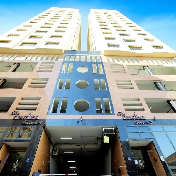 Empire Apartments、ジュファイアのホテル