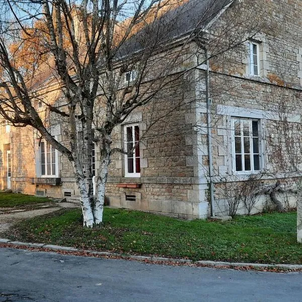 Les Mancelles, hotel in Condé-sur-Sarthe