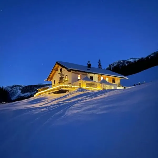 Rifugio Malga Ra Stua, хотел в Кортина д'Ампецо