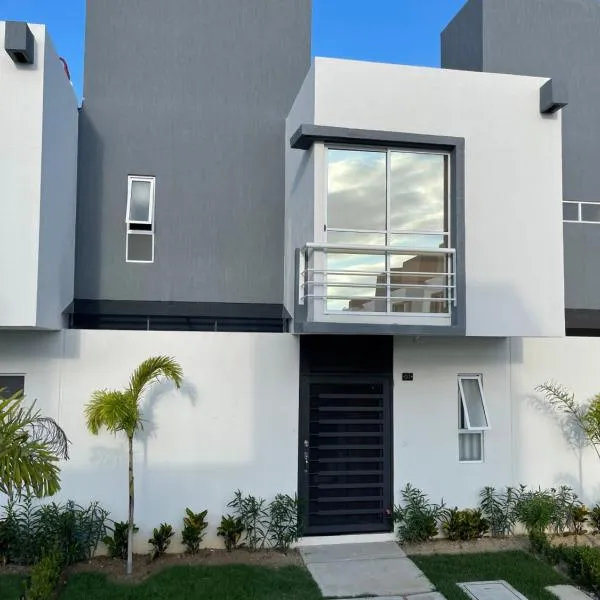 Casa Comoda Con Piscina, hotel em Naranjo