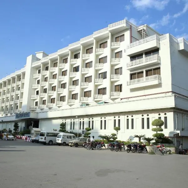 Hotel Hillview Islamabad, hotel i Islamabad