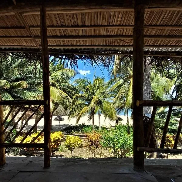 Moheli Laka Lodge โรงแรมในMohéli