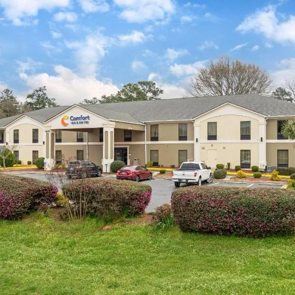 Comfort Inn & Suites, hotell i Griffin