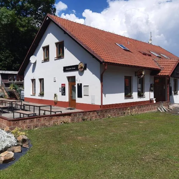 Penzion Oráč, hotell i Velemín