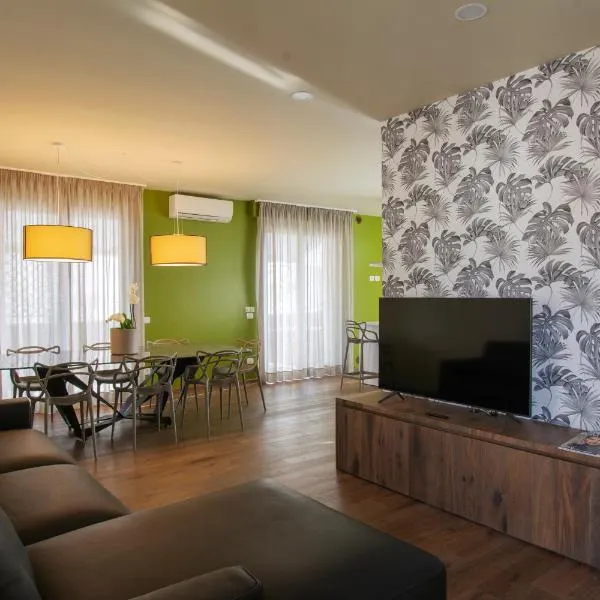 AlbaResidence Vico01, hotel di Alba