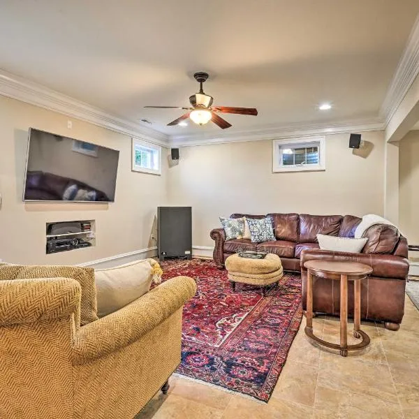 Boonsboro Studio with Wood-Burning Fire Pit!, hotel in Boonsboro