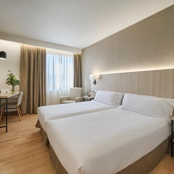 Hotel Albret, hotel v destinácii Pamplona