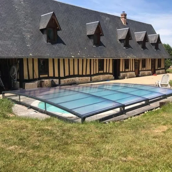 Longère les pieds dans l eau, Hotel in Saint-Philbert-sur-Risle