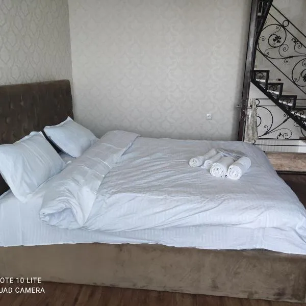 Rustavi guest house, hotel a Rustavi