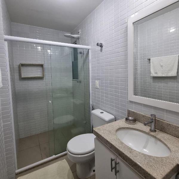Lindo Apartamento com Varanda e Vista Mar - Foto 3