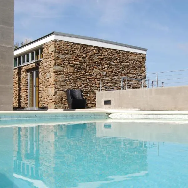 Quinta dos Castanheiros - Turismo Rural, hotel in Negreda
