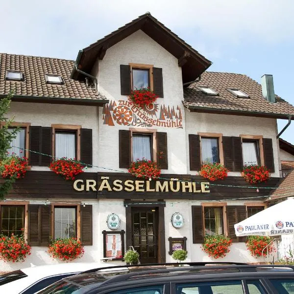 Gasthaus zur Grässelmühle، فندق في Sasbach in der Ortenau