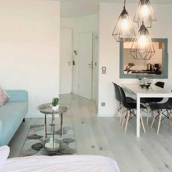 ✪ Beautiful Studio in Center with Amazing View ✪, hotel in Mannheim