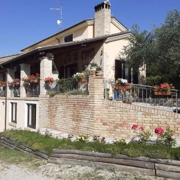 VILLETTA TRA GLI ULIVI, hotel em Citta' Sant'Angelo